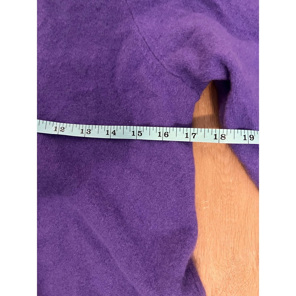 Cashmere Sweater - Picture 5 of 6